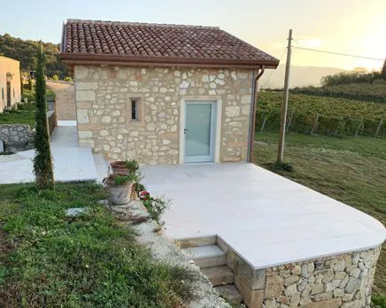 Ristrutturazione integrale, fabbricato sito in Valpollicella