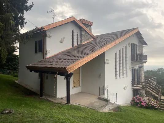 Riqualificazione energetica tramite Multibonus, fabbricato sito a Bosco Chiesanuova